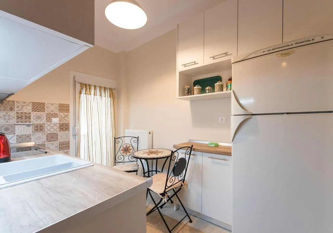 Apricot By Halu! Cozy Apt Next To Agia Sophia Metro Station Saloniki Grecja