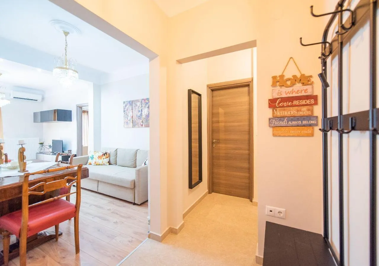 Apricot By Halu! Cozy Apt Next To Agia Sophia Metro Station Saloniki 0*,